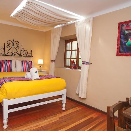 Casa Saphi Bed & Breakfast Cusco Exterior photo