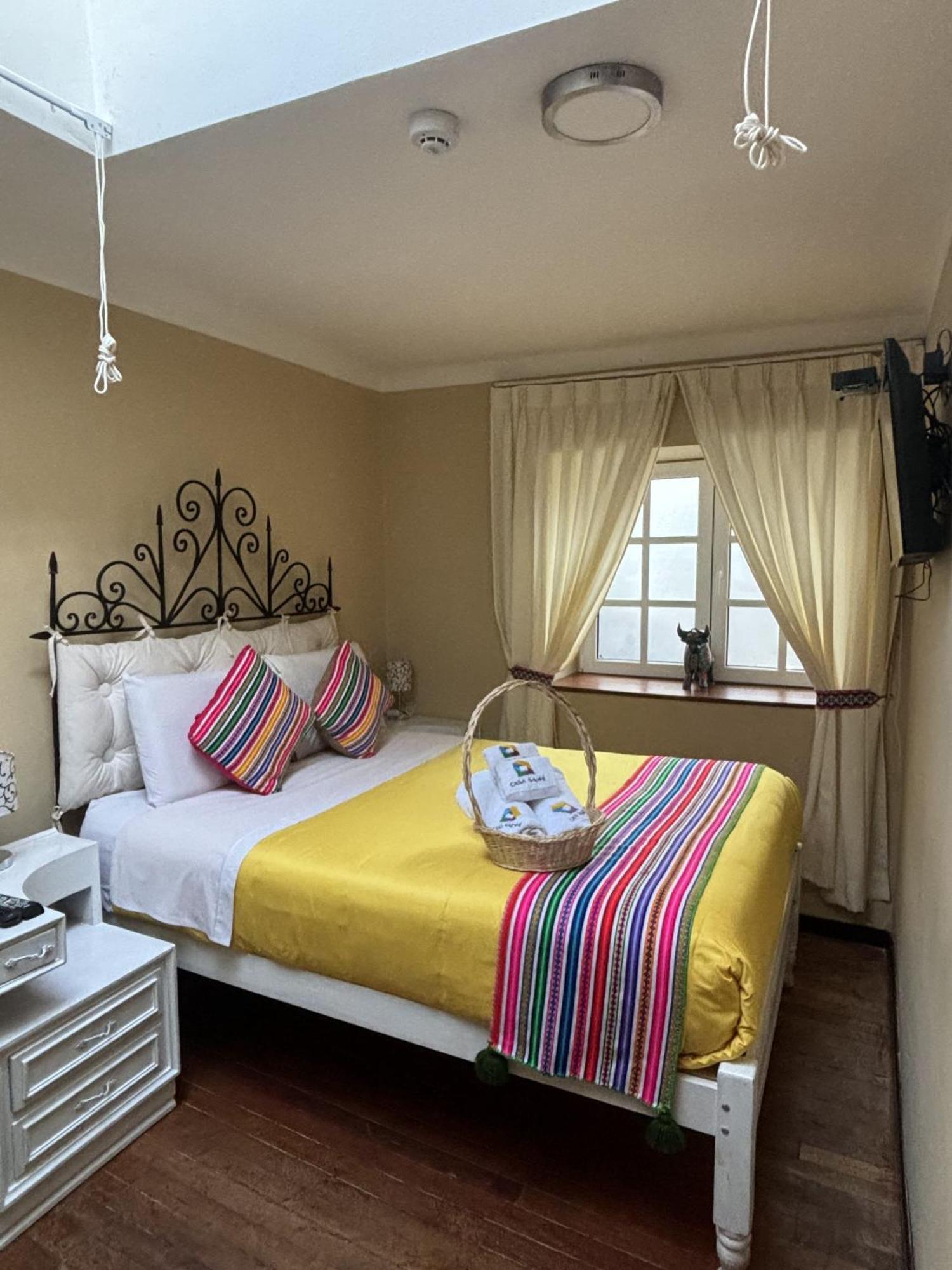 Casa Saphi Bed & Breakfast Cusco Exterior photo