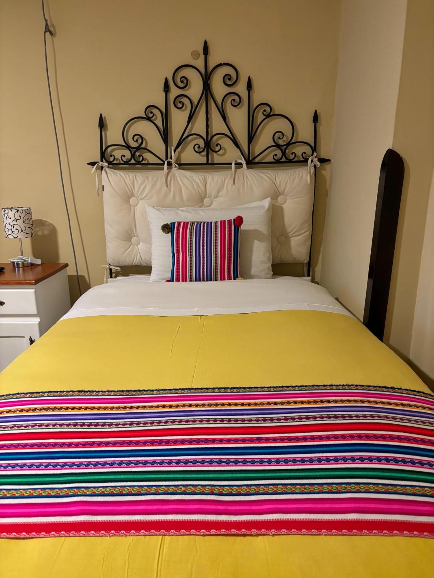 Casa Saphi Bed & Breakfast Cusco Exterior photo